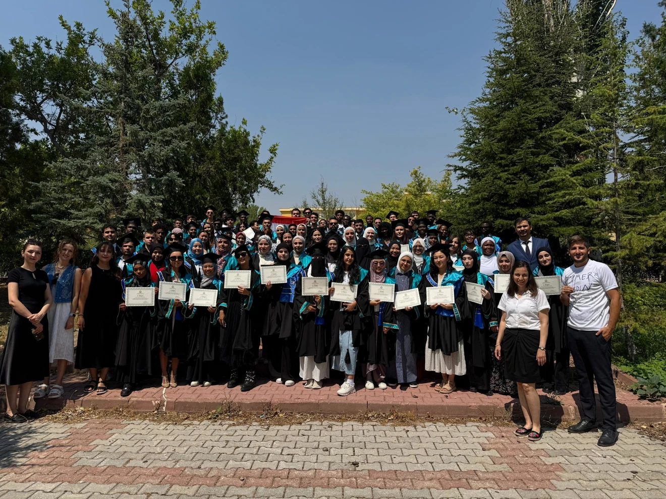 Selçuk TÖMER'de Mezuniyet Heyecanı